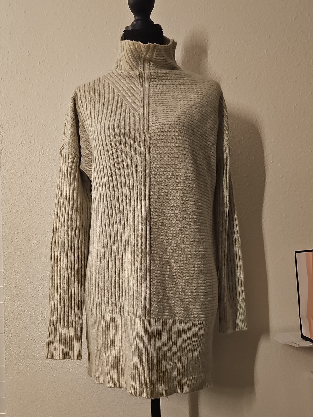 Magaschoni Light Gray Ribbed High-Neck Tunic